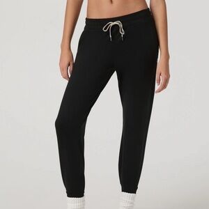 Vuori Performance Jogger